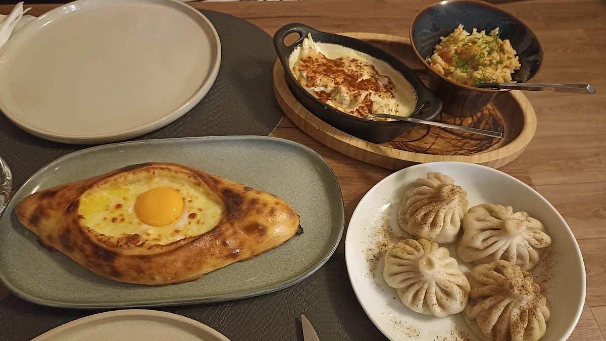 La Table De Tiflis Photos 2